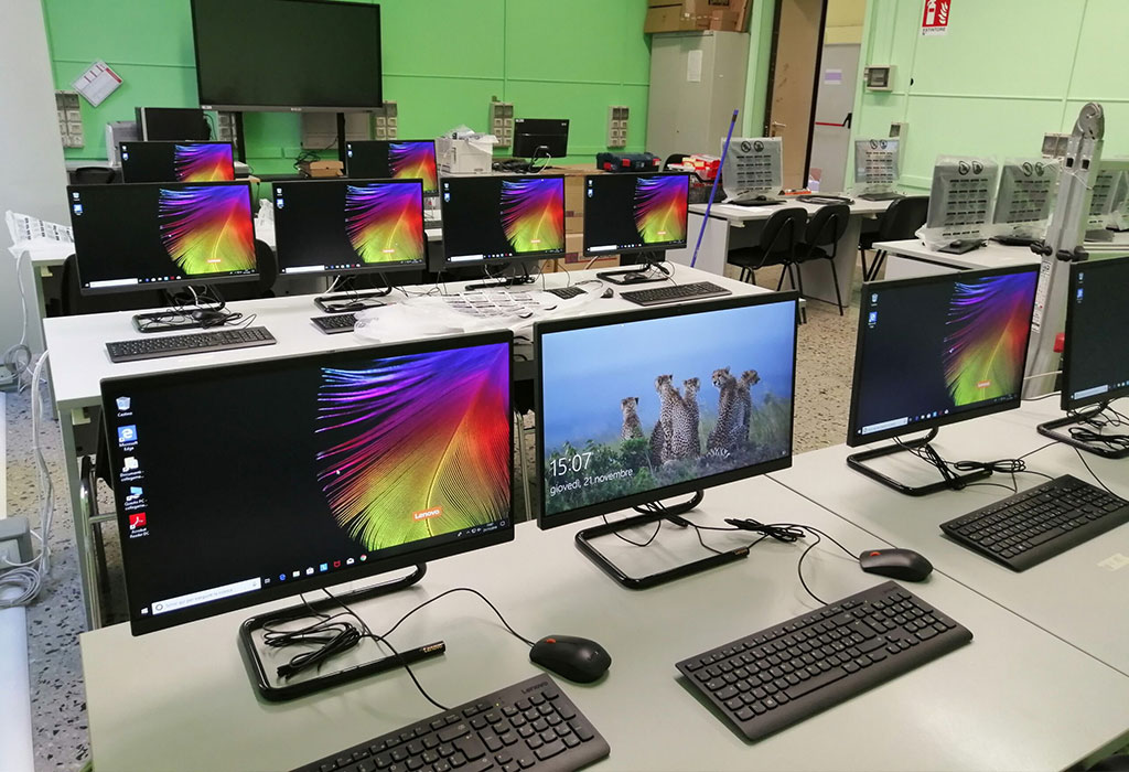 Adesa-galleria-home-08